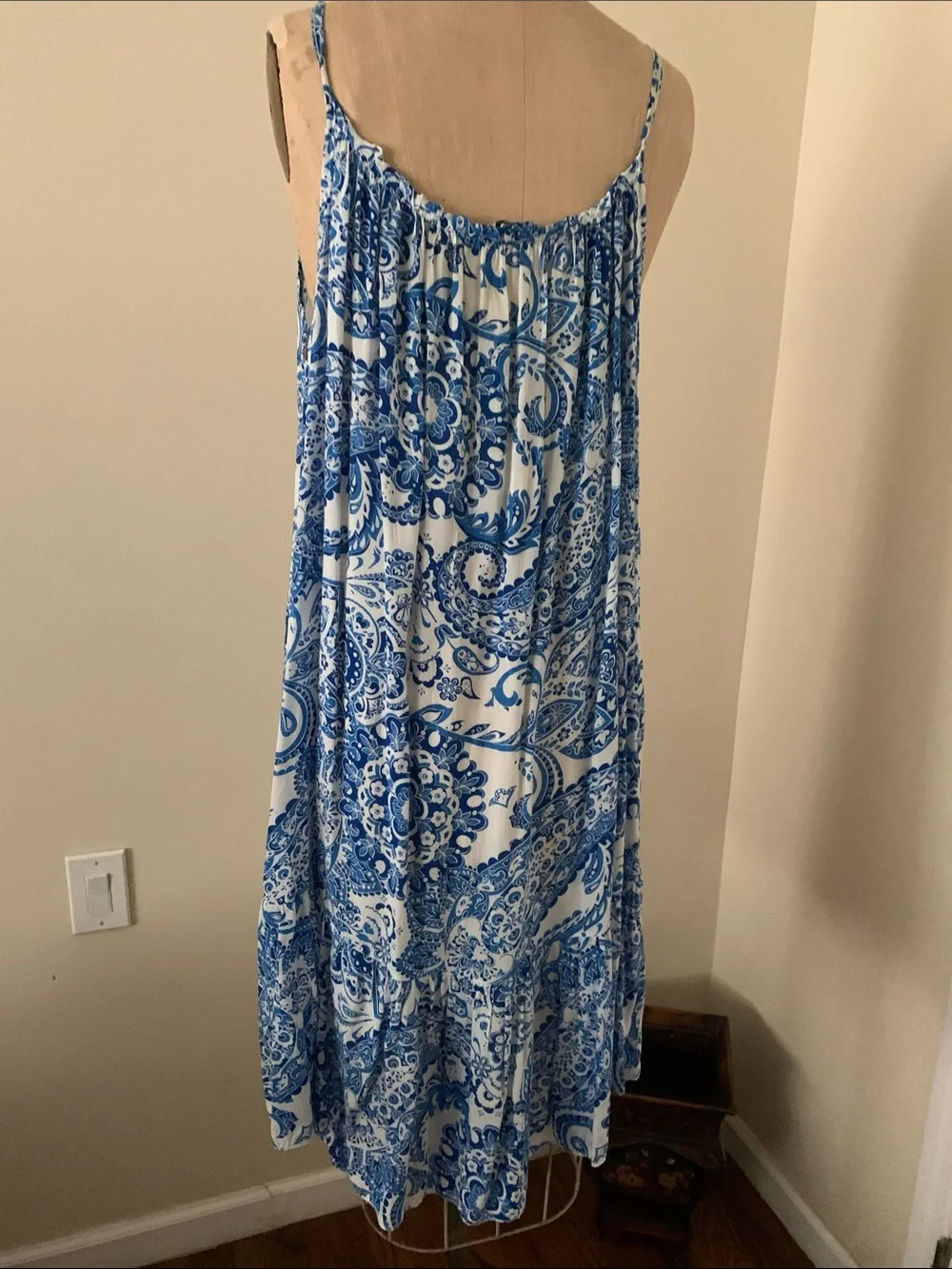 Made in Italy Blue Paisley Spaghetti-Strap dress